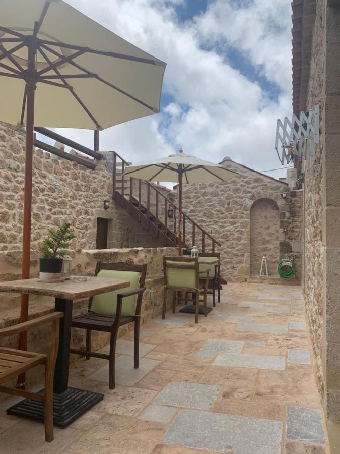 Vetilios Lithos Boutique Hotel Néon Oítilon Eksteriør bilde