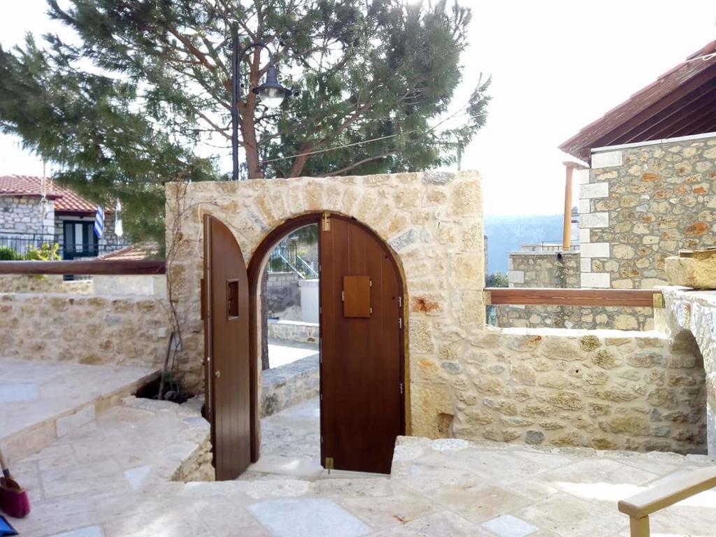 Vetilios Lithos Boutique Hotel Néon Oítilon Eksteriør bilde