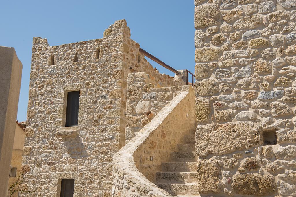 Vetilios Lithos Boutique Hotel Néon Oítilon Eksteriør bilde