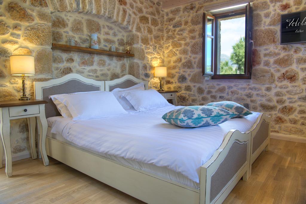 Vetilios Lithos Boutique Hotel Néon Oítilon Eksteriør bilde